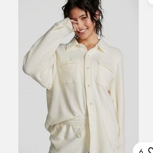 PINK Victoria's Secret Cream Pullover with Black Trim